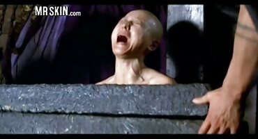 sex gái xinh mỹ Đồng tính nữ vuốt ve âm vật phimsex không che của cô gái.